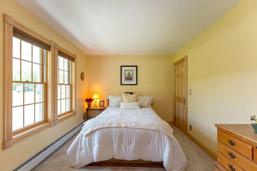 153 Fortin Drive Minot ME 04258