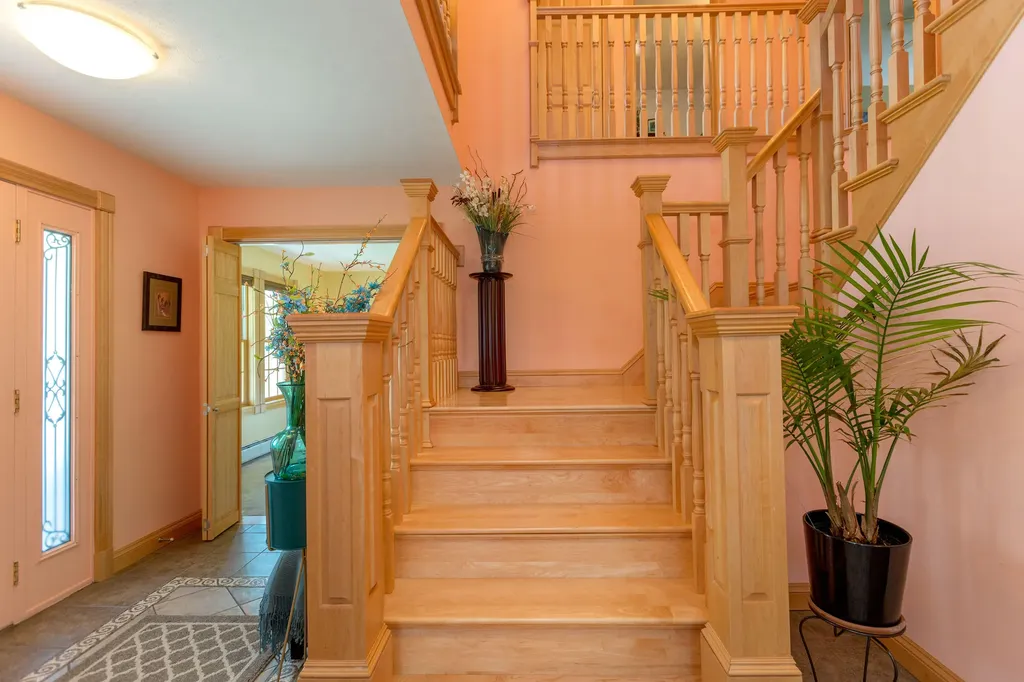 153 Fortin Drive Minot ME 04258