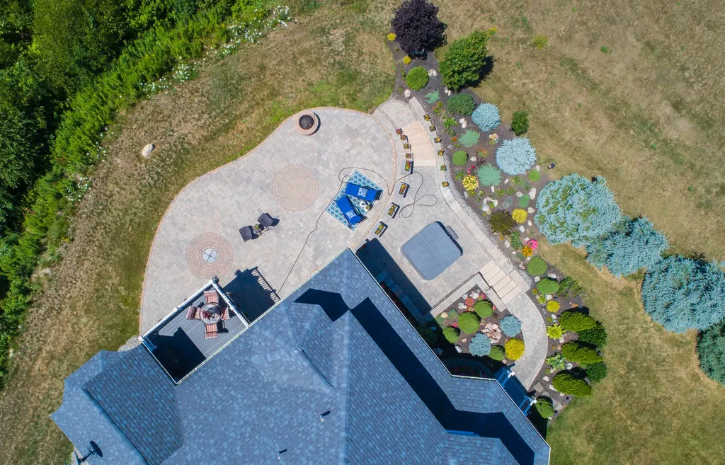 153 Fortin Drive Minot ME 04258