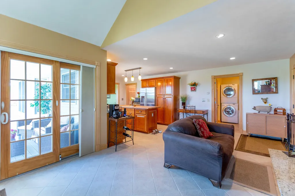 153 Fortin Drive Minot ME 04258