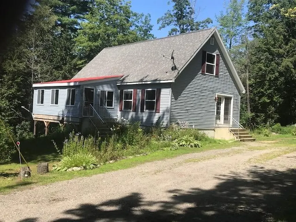 59 Summit Drive Minot ME 04258