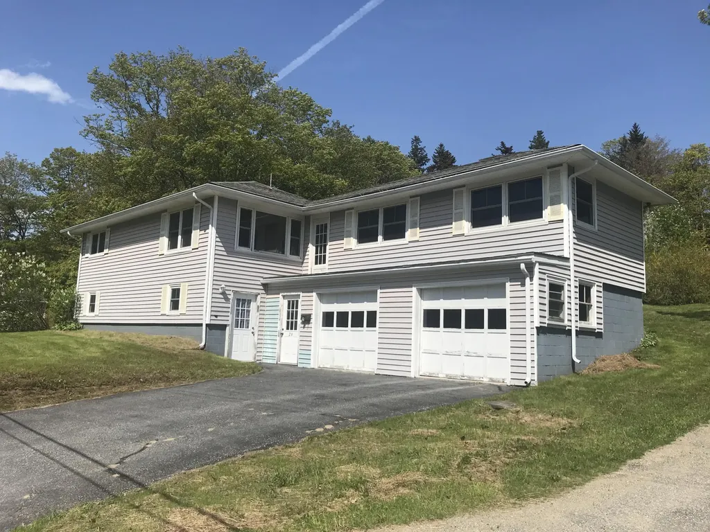 29 Kenney Field Drive Boothbay Harbor ME 04538