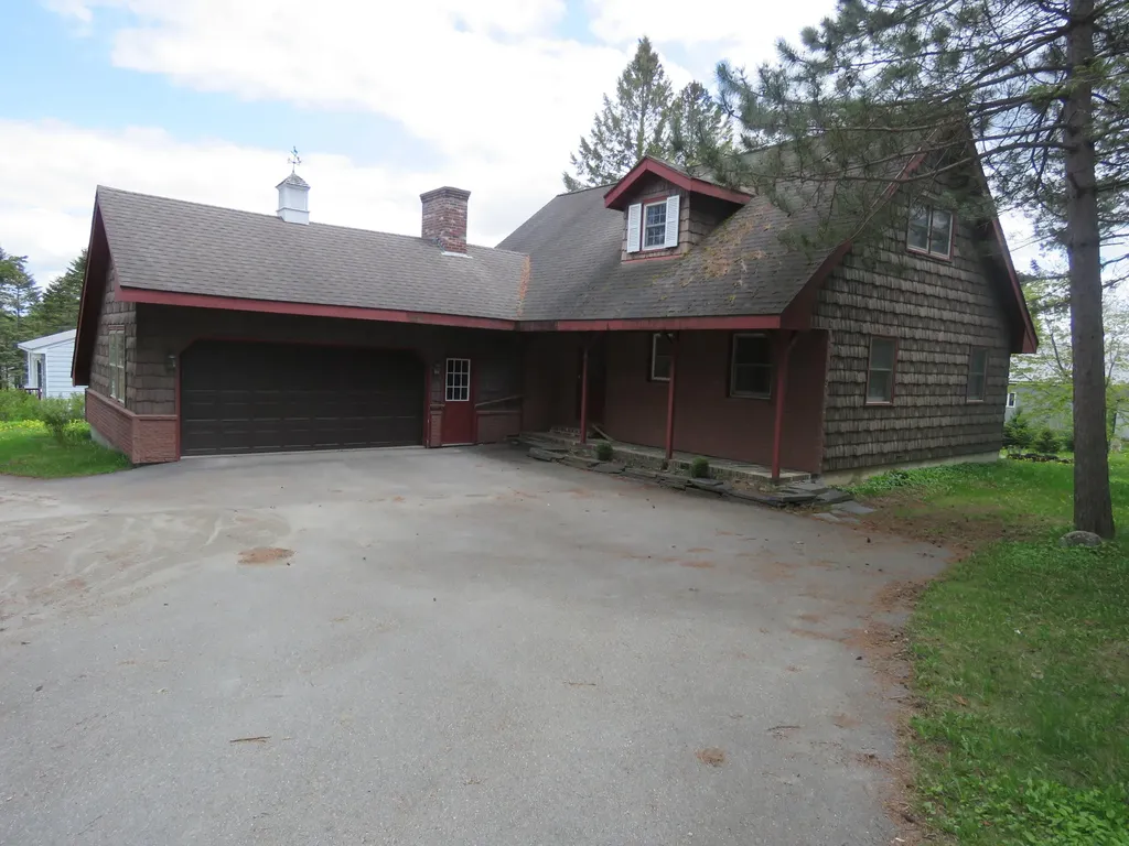 19 Garden Circle Caribou ME 04736