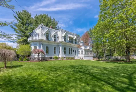 59 Fletcher Street Kennebunk ME 04043