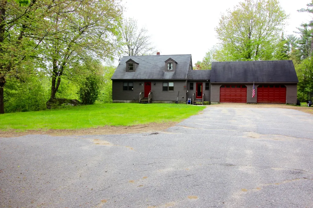 62 N Paris Road West Paris ME 04289