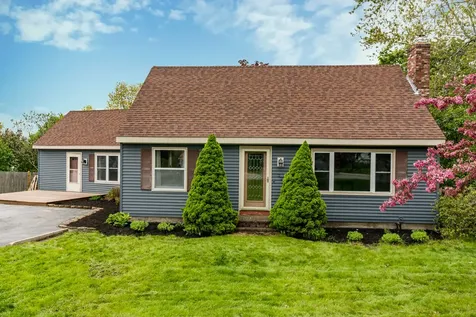 22 Hunnewell Road Scarborough ME 04074