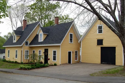 15 Franklin Street Bucksport ME 04416