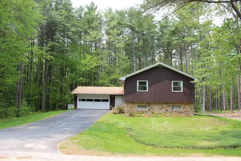 165 Sunderland Drive Auburn ME 04210