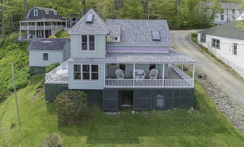 215 Shore Road Northport ME 04849
