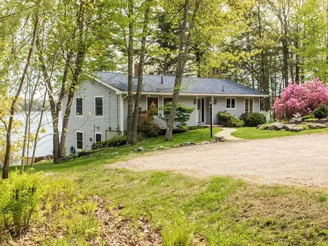 16 Sea Mist Drive Boothbay ME 04537