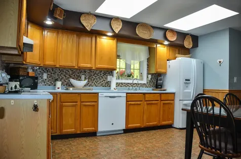 16 Bean Road Windsor ME 04363