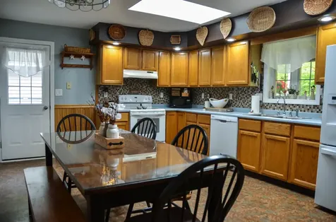 16 Bean Road Windsor ME 04363