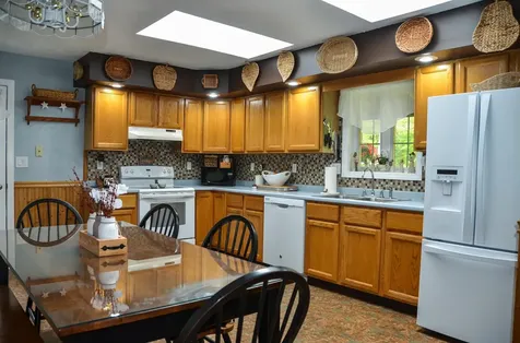 16 Bean Road Windsor ME 04363