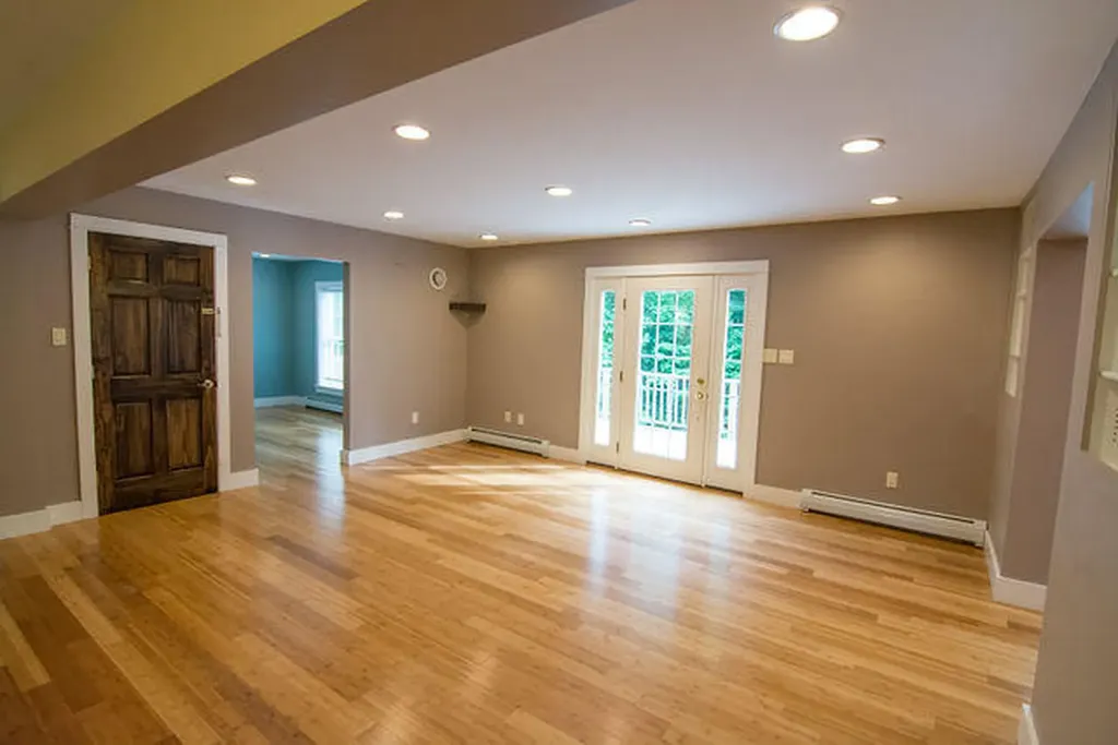 86 Settlers Drive Hancock ME 04640
