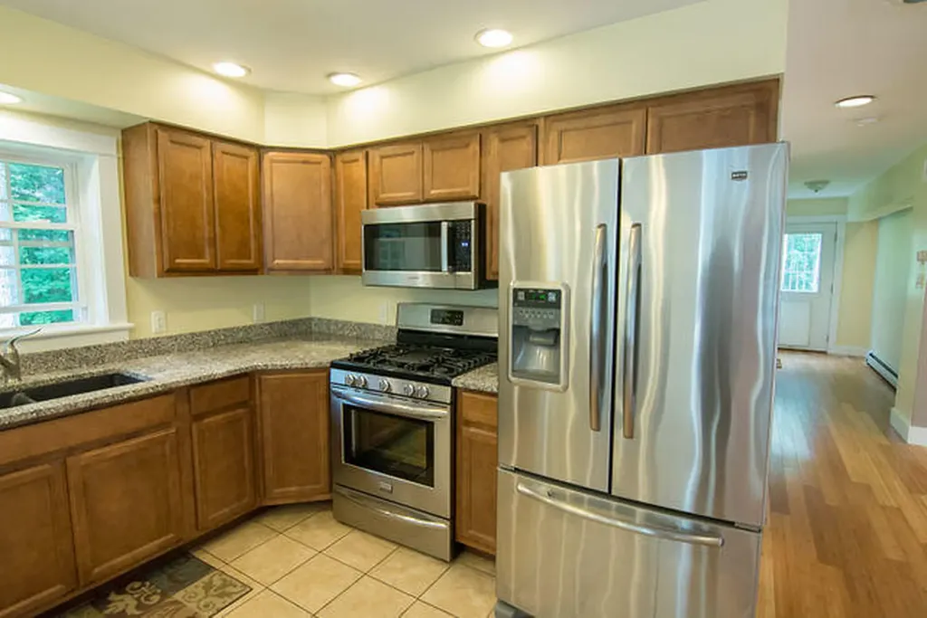 86 Settlers Drive Hancock ME 04640
