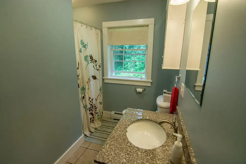 86 Settlers Drive Hancock ME 04640