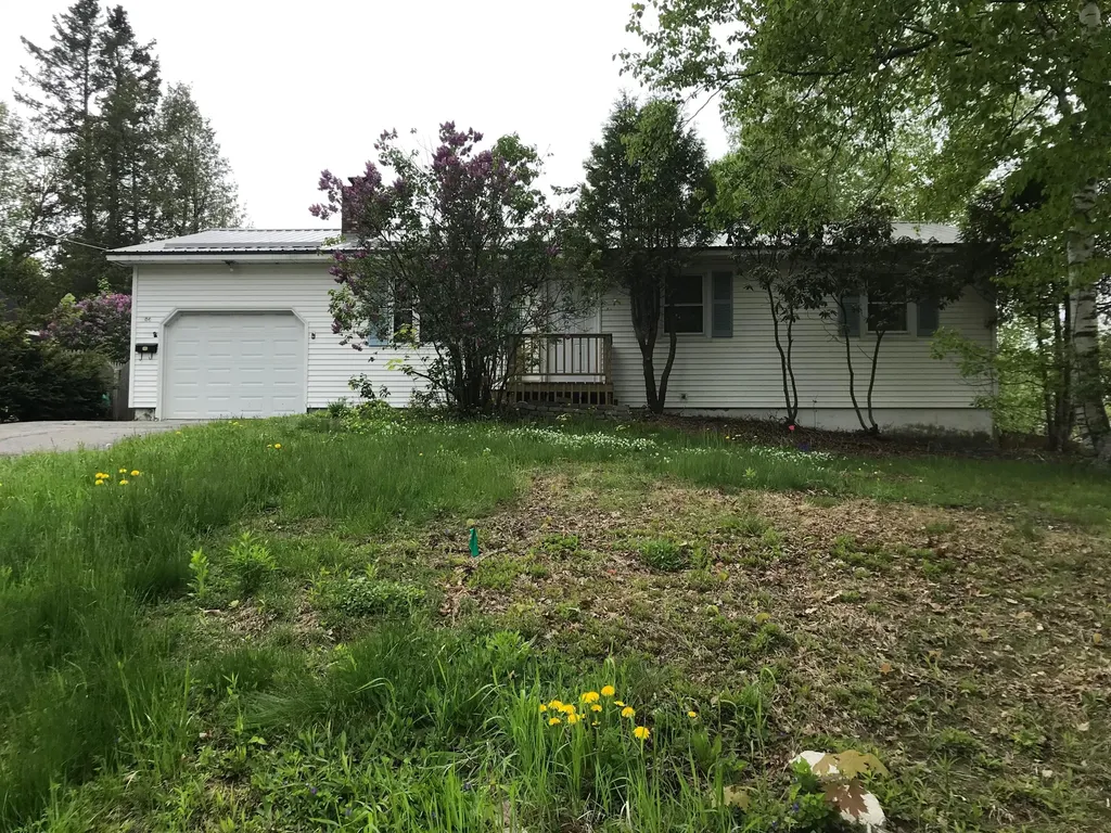 406 Pearl Street Bangor ME 04401