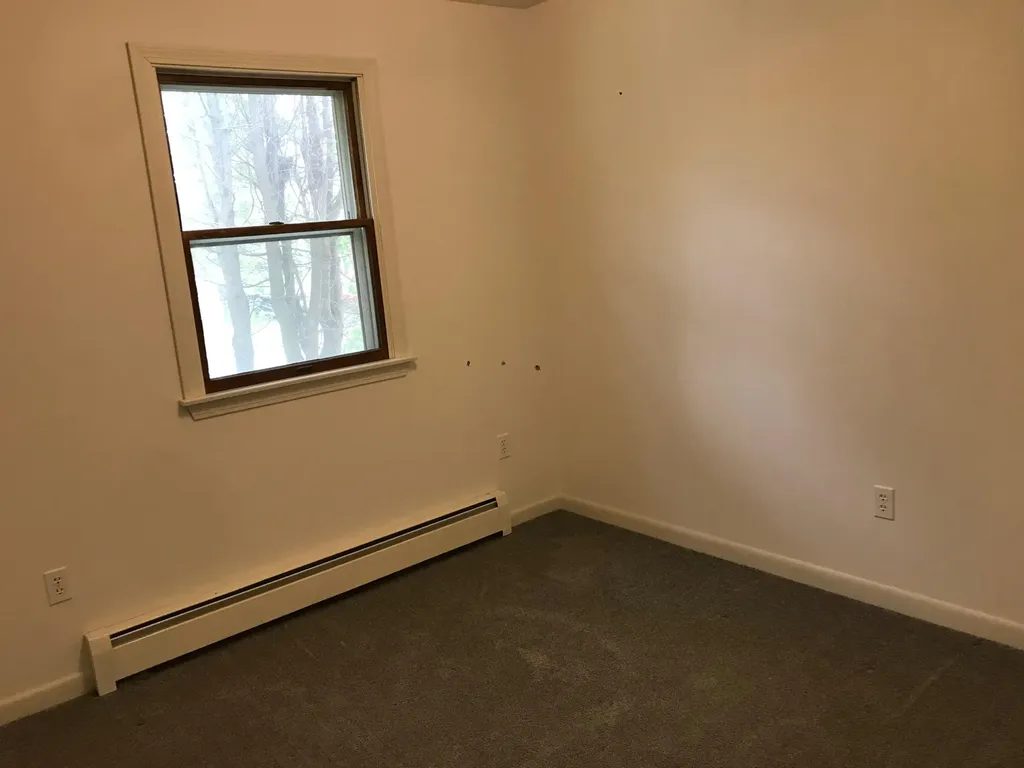 406 Pearl Street Bangor ME 04401