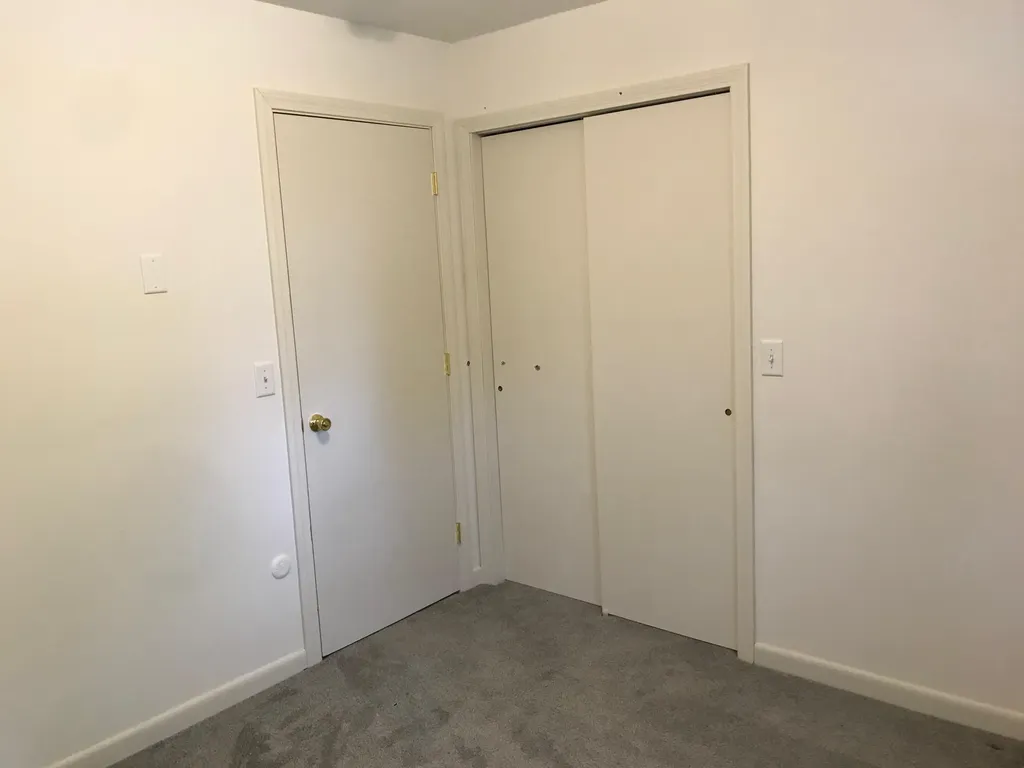 406 Pearl Street Bangor ME 04401