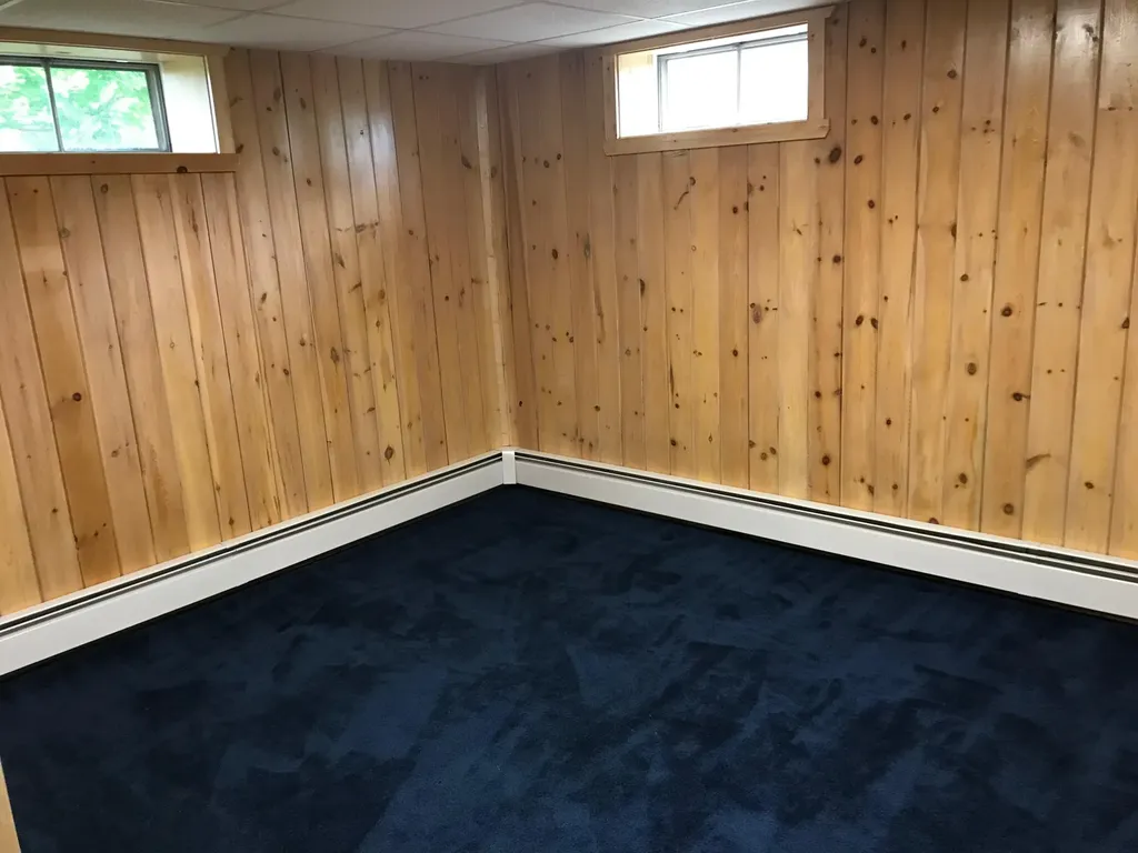 406 Pearl Street Bangor ME 04401