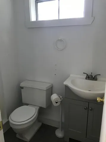 406 Pearl Street Bangor ME 04401