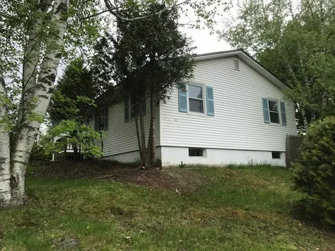 406 Pearl Street Bangor ME 04401