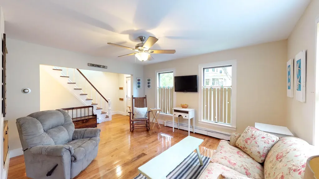 16 Chestnut Street Rockland ME 04841