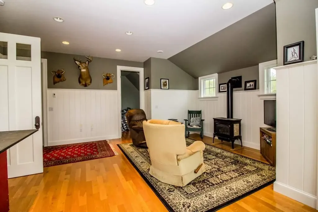 629 Paris Hill Road Buckfield ME 04220