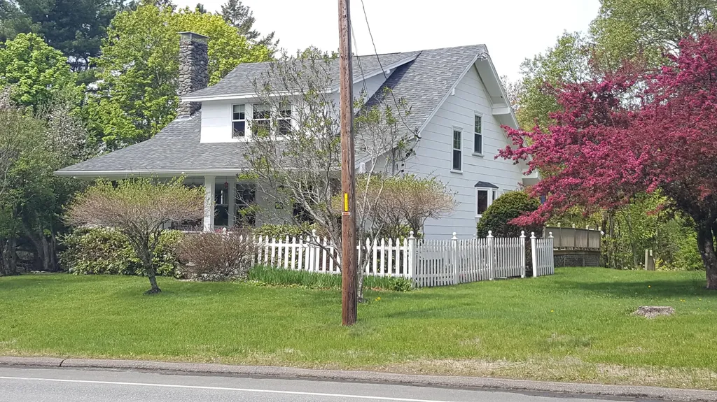 409 Main Street Orono ME 04473
