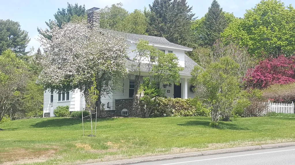 409 Main Street Orono ME 04473