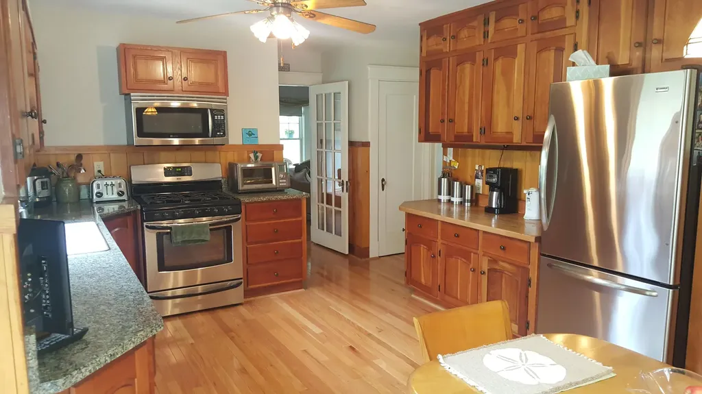 409 Main Street Orono ME 04473