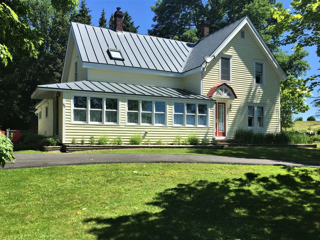 90 Belfast Augusta Road E Searsmont ME 04973