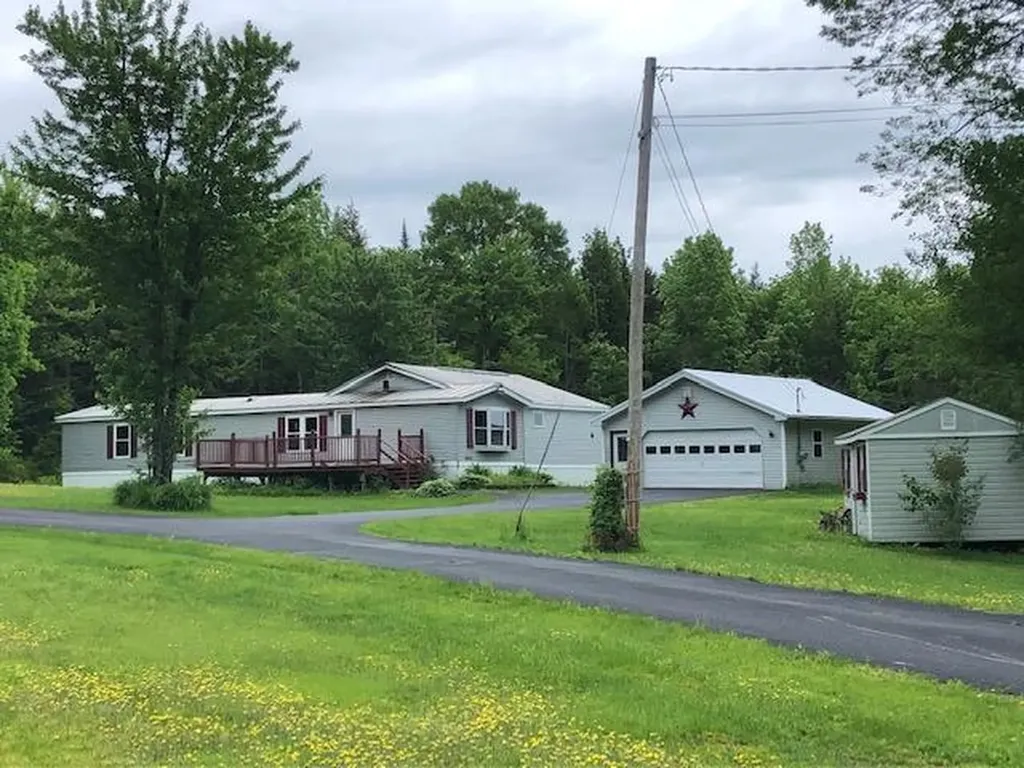 1 Main Street Palmyra ME 04965
