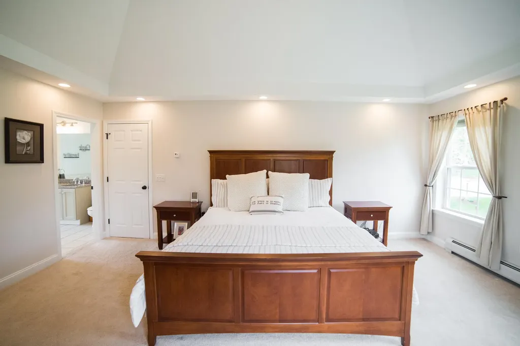 19 Chestnut Trail Bangor ME 04401