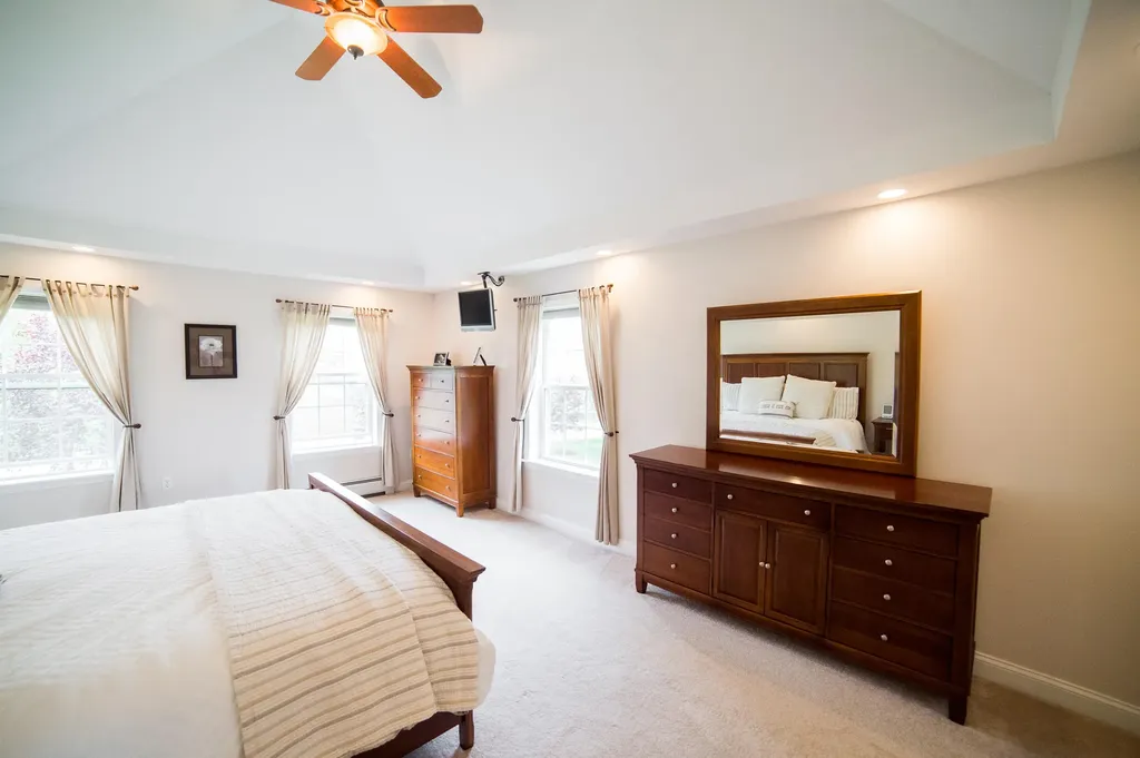 19 Chestnut Trail Bangor ME 04401