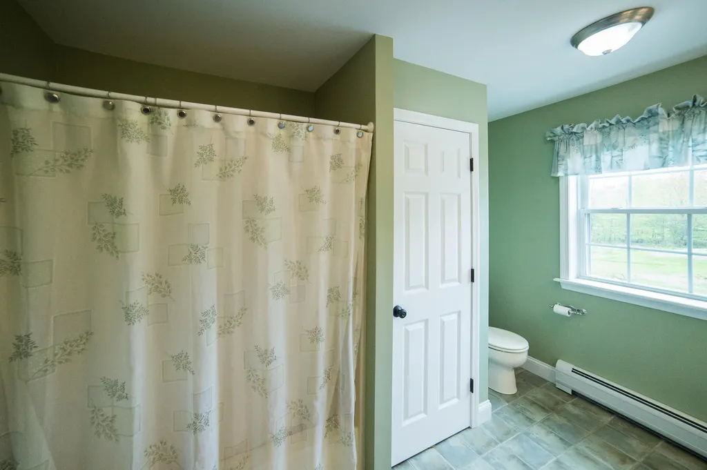 19 Chestnut Trail Bangor ME 04401