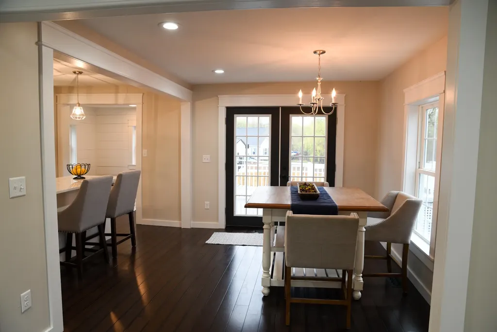 43 Vine Street Bangor ME 04401