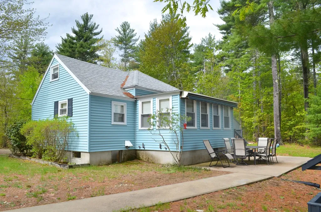 49 Moonpenny Lane Waterboro ME 04030