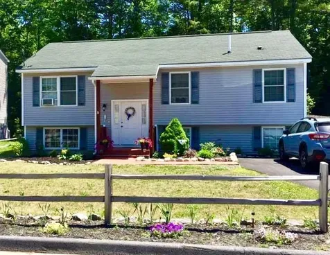 5 Hawthorne Lane Topsham ME 04086