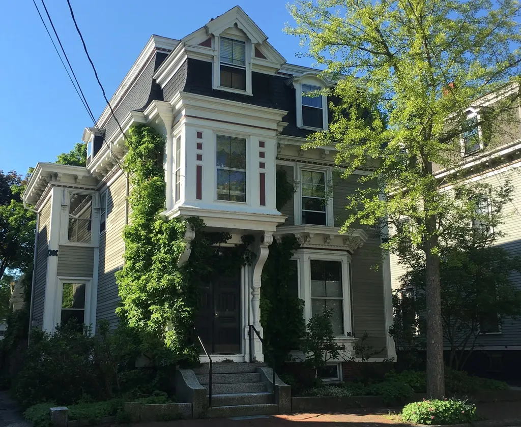 46 Cushman Street Portland ME 04102
