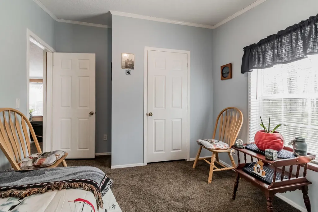 662 Greenwood Avenue Warren ME 04864