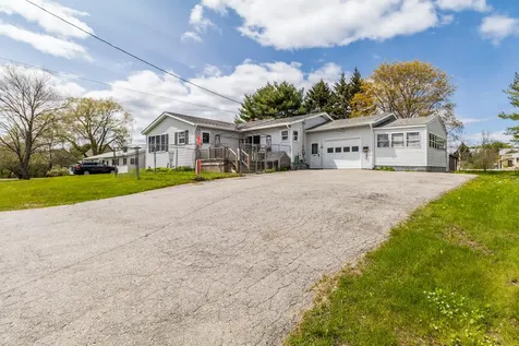 79 Valley Street Thomaston ME 04861