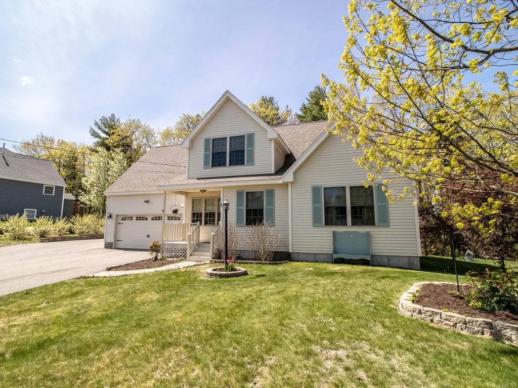 24 Parker Ridge Road Biddeford ME 04005