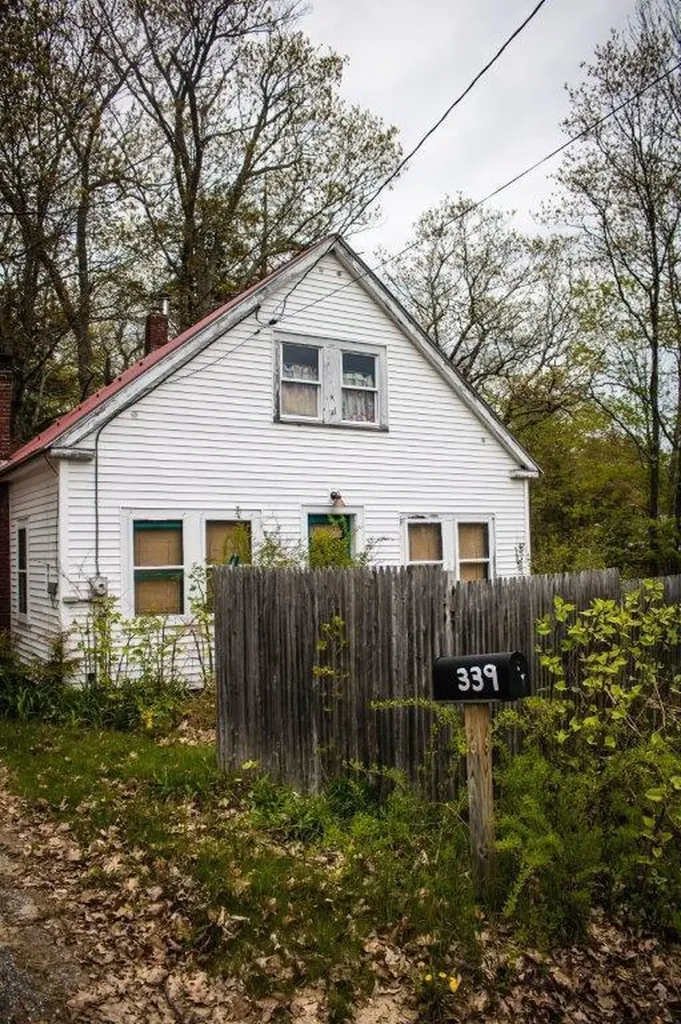 339 State Route 121 Otisfield ME 04270