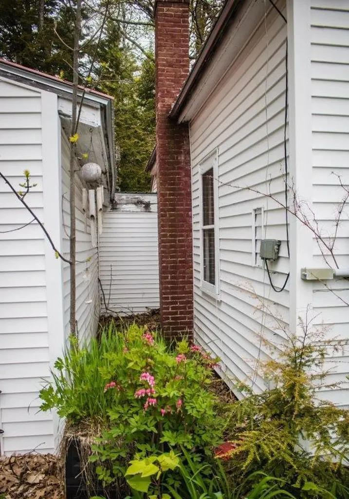 339 State Route 121 Otisfield ME 04270
