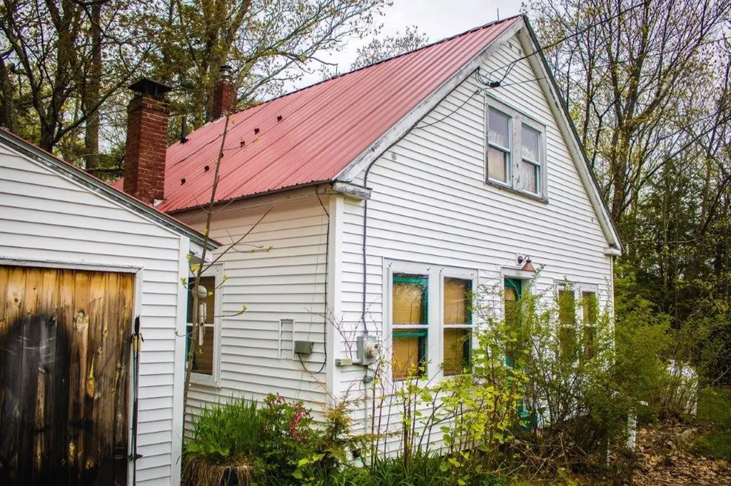 339 State Route 121 Otisfield ME 04270