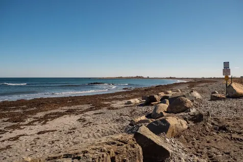 43 Seapoint Road Kittery ME 03905