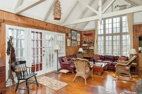 43 Seapoint Road Kittery ME 03905