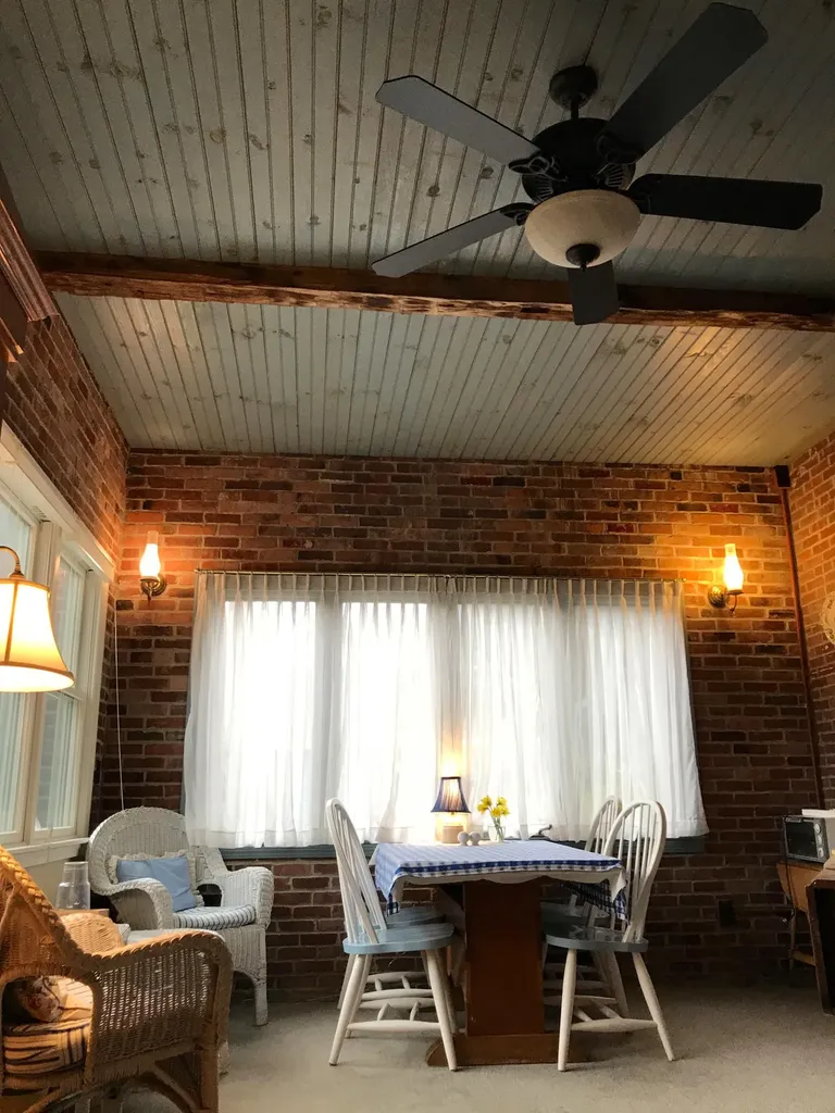 199 Main Street Belfast ME 04915