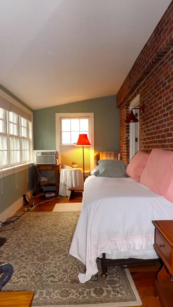 199 Main Street Belfast ME 04915